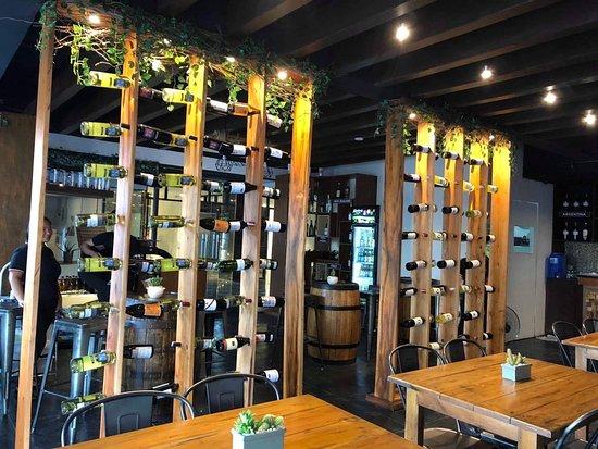 Pura Vida Wine Bar & Restaurant